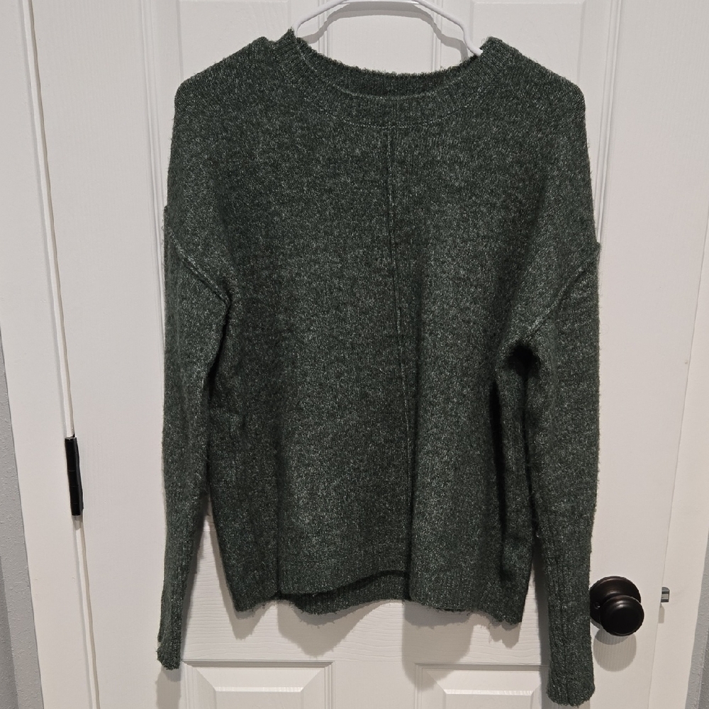 Elegant Forest Green Crew Neck Sweater